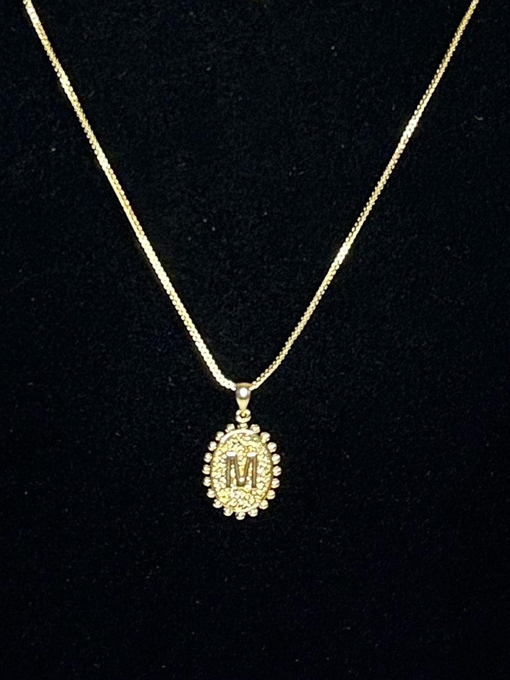 Gold Plated Initial “M” Oval Pendant With Necklace/Box Chain Chic Classic Retro